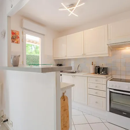 Le Maxime Park By Interhome