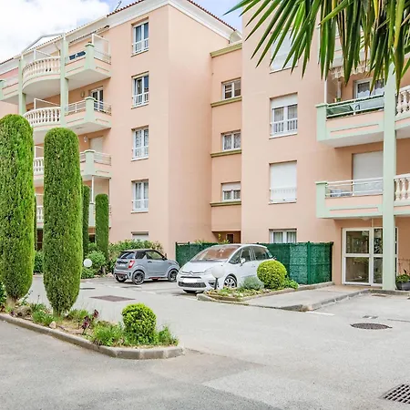 Apartment Le Maxime Park By Interhome