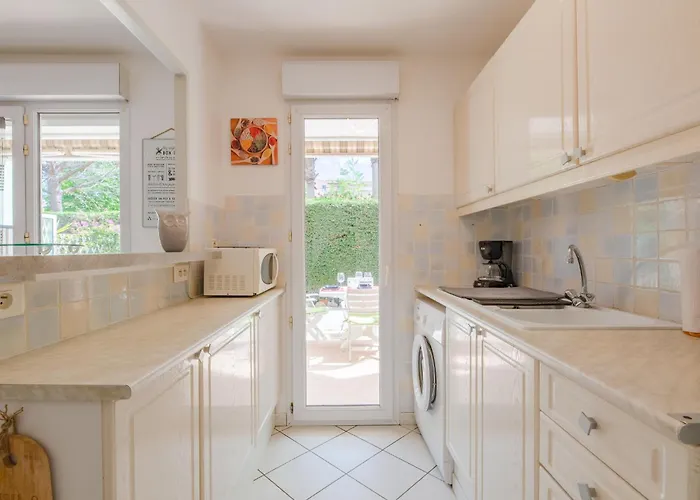 Daire Le Maxime Park By Interhome Sainte-Maxime